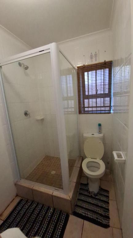 To Let 2 Bedroom Property for Rent in Wavecrest Eastern Cape